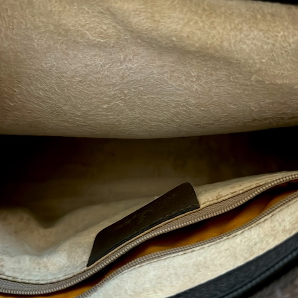 LUX | 100% Authentic Vintage OPHIDIA GUCCI LEATHER CLUTCH BAG - Picture 3 of 13